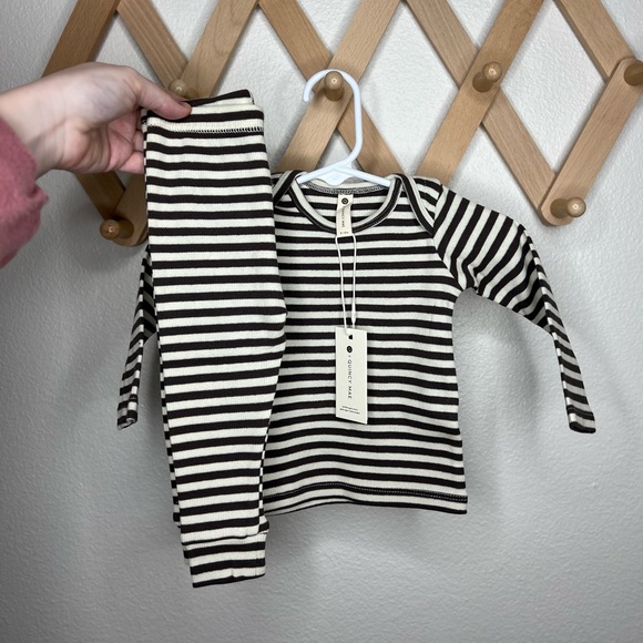 Quincy Mae Striped Set - Picture 6 of 6